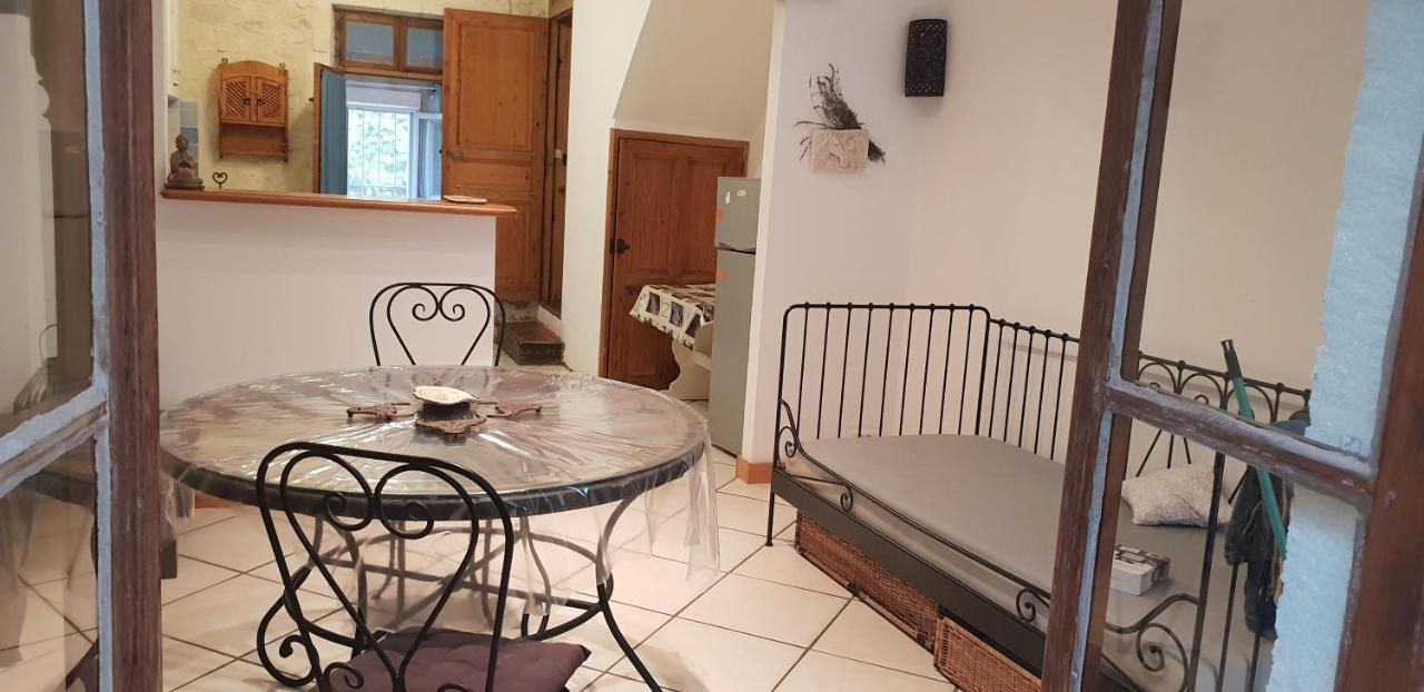 Joli Maison En Pierre Villa Arlés Exterior foto